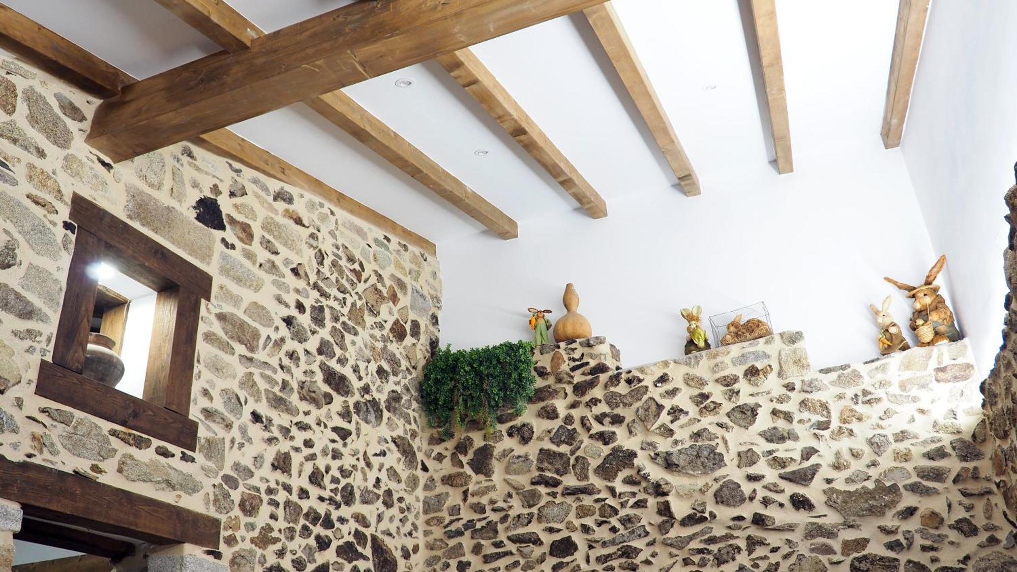 Apartamentos Muralla Sacra Sober Exteriér fotografie